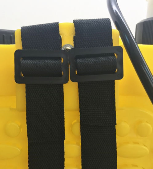 18L High Quality Plastic Agricultural Backpack Battery Sprayer (HX-18F)